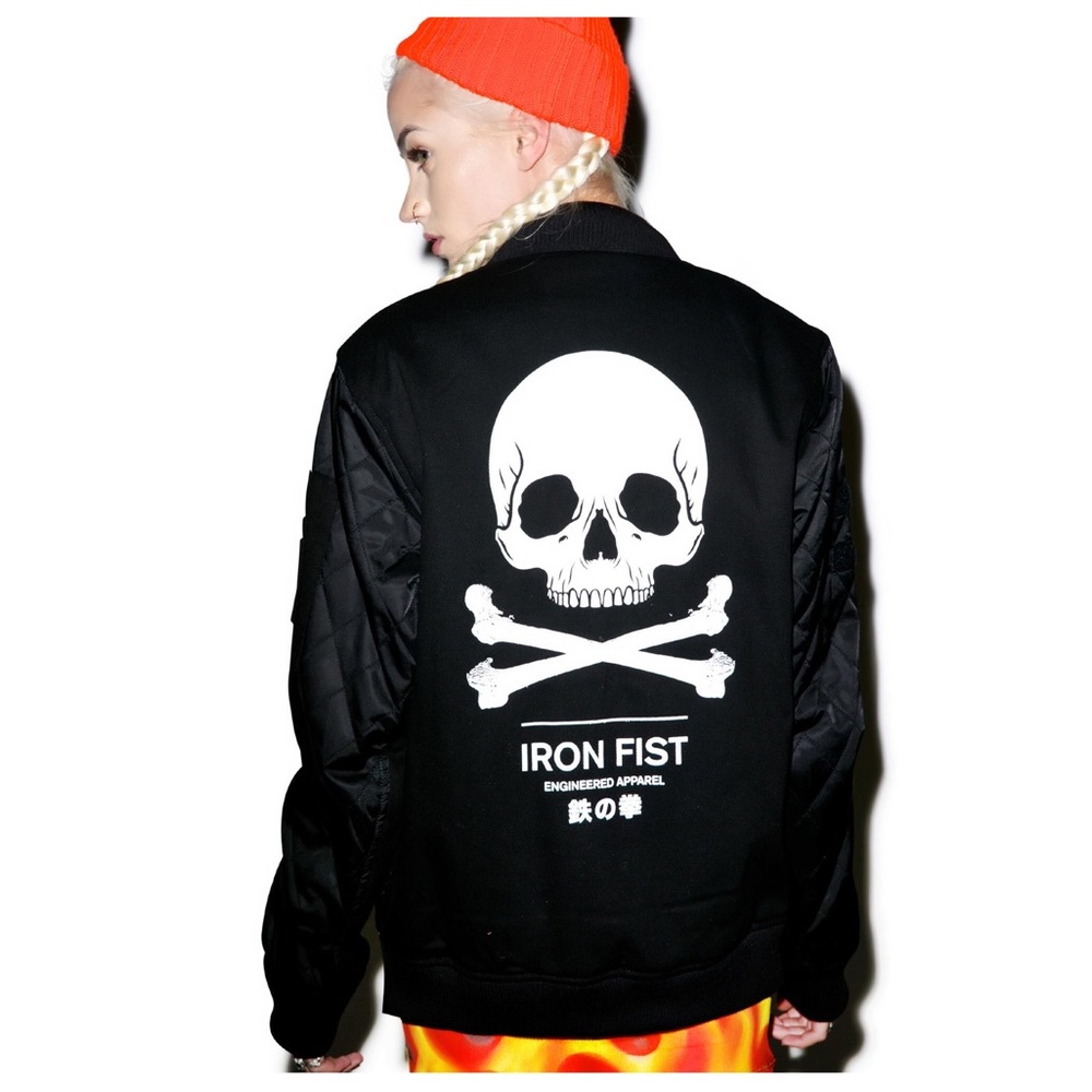 Skull & Bones Engineered Bomber Jacket (black color)